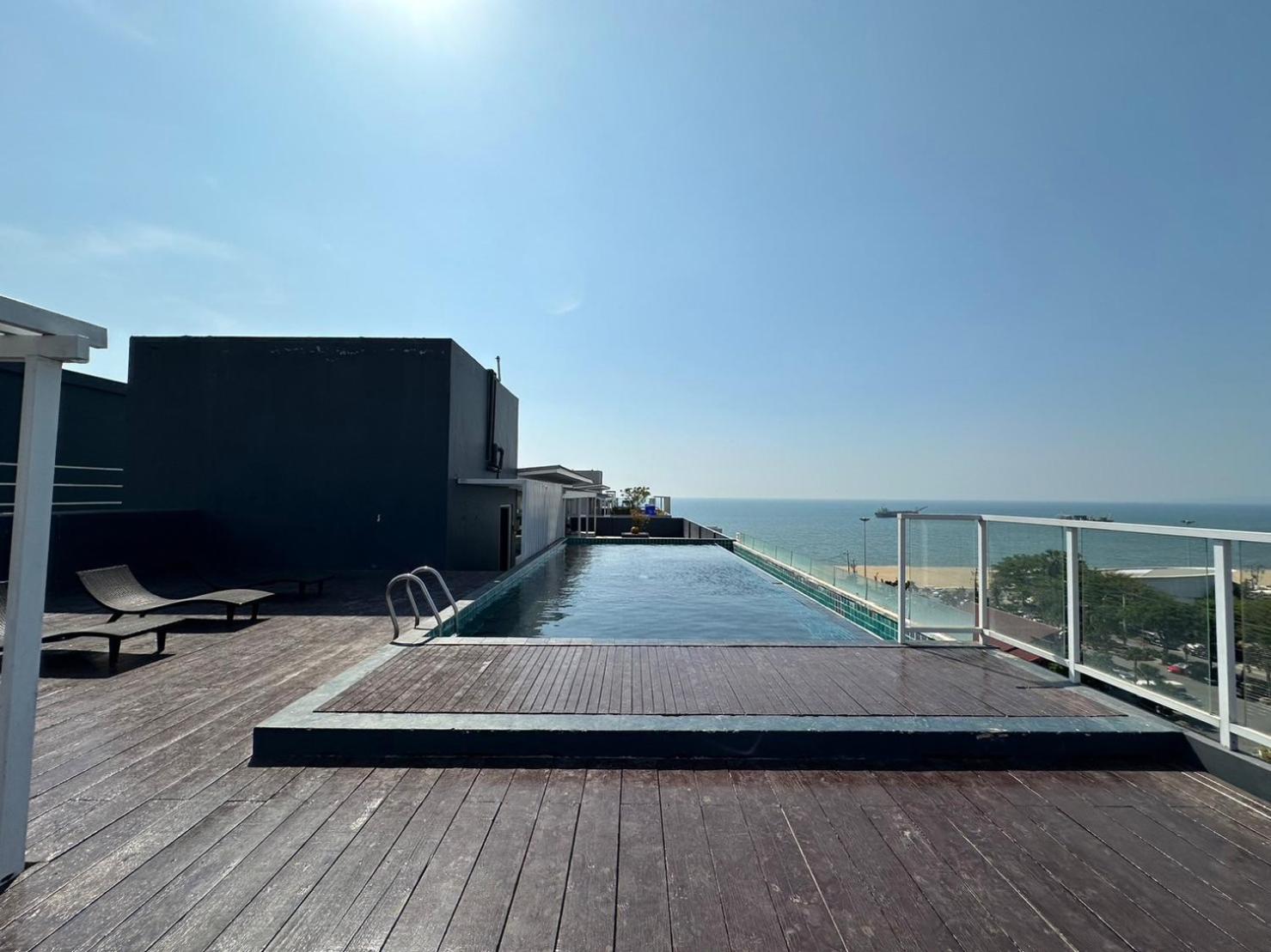 D@Sea Hotel Jomtien Beach Exterior photo