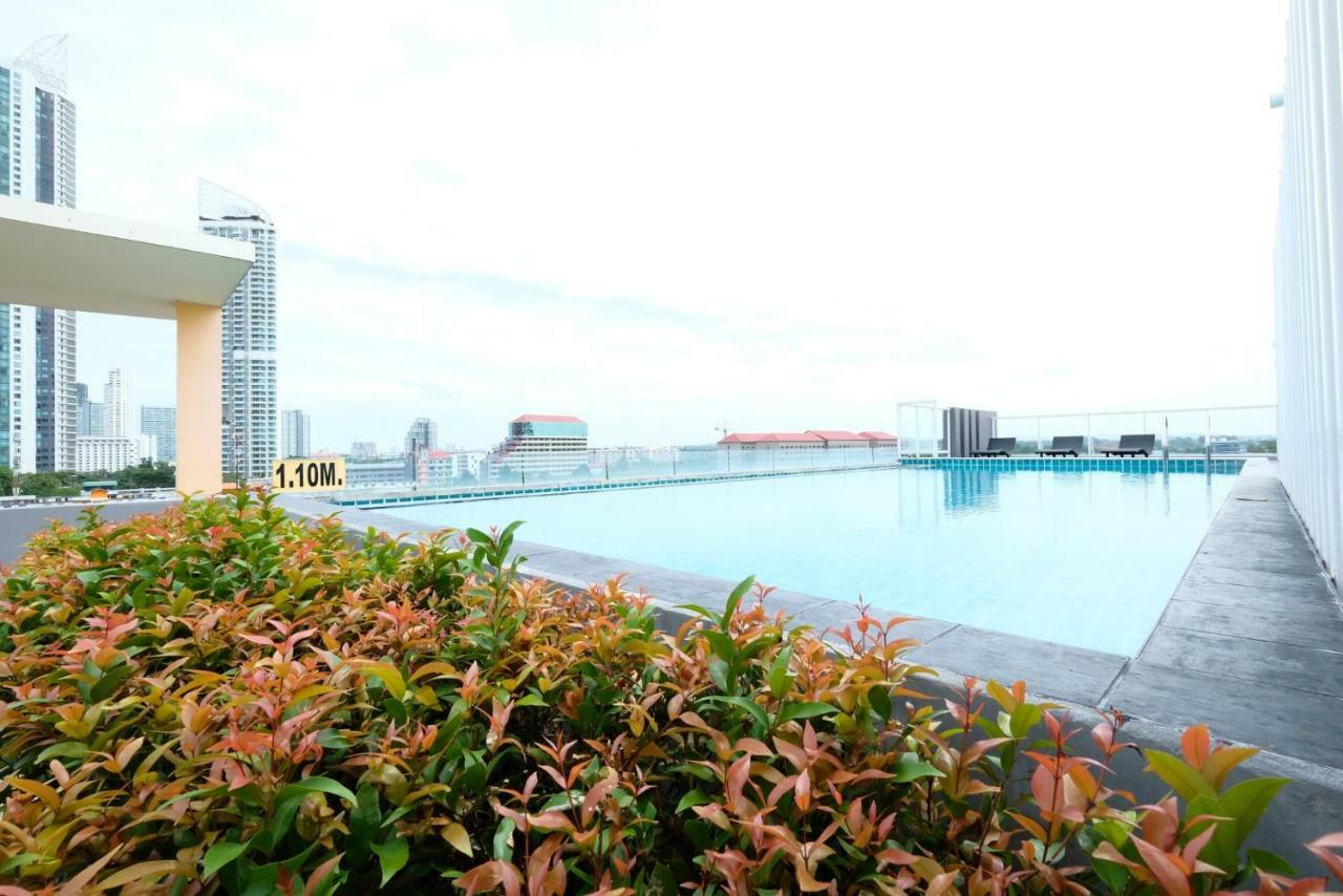 D@Sea Hotel Jomtien Beach Exterior photo
